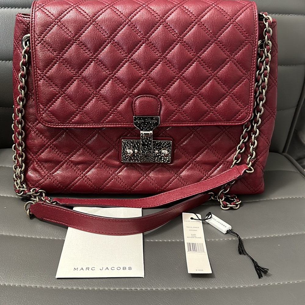 Marc Jacobs Baroque The XL Single - Bordeaux - Like New!